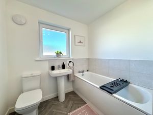 Photo 15- click for photo gallery